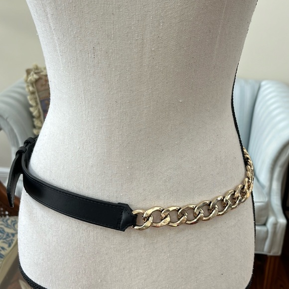 Beautiful handcrafted Leather and Metal Chain Belt - Sz Large - NWT - Picture 12 of 16